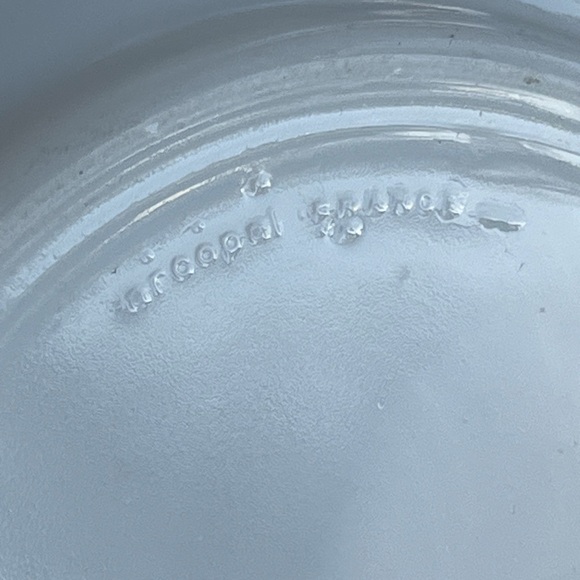 Vintage Arcopal France Nesting Bowls Set of Two White Milk Glass Scalloped Edge - Picture 13 of 15